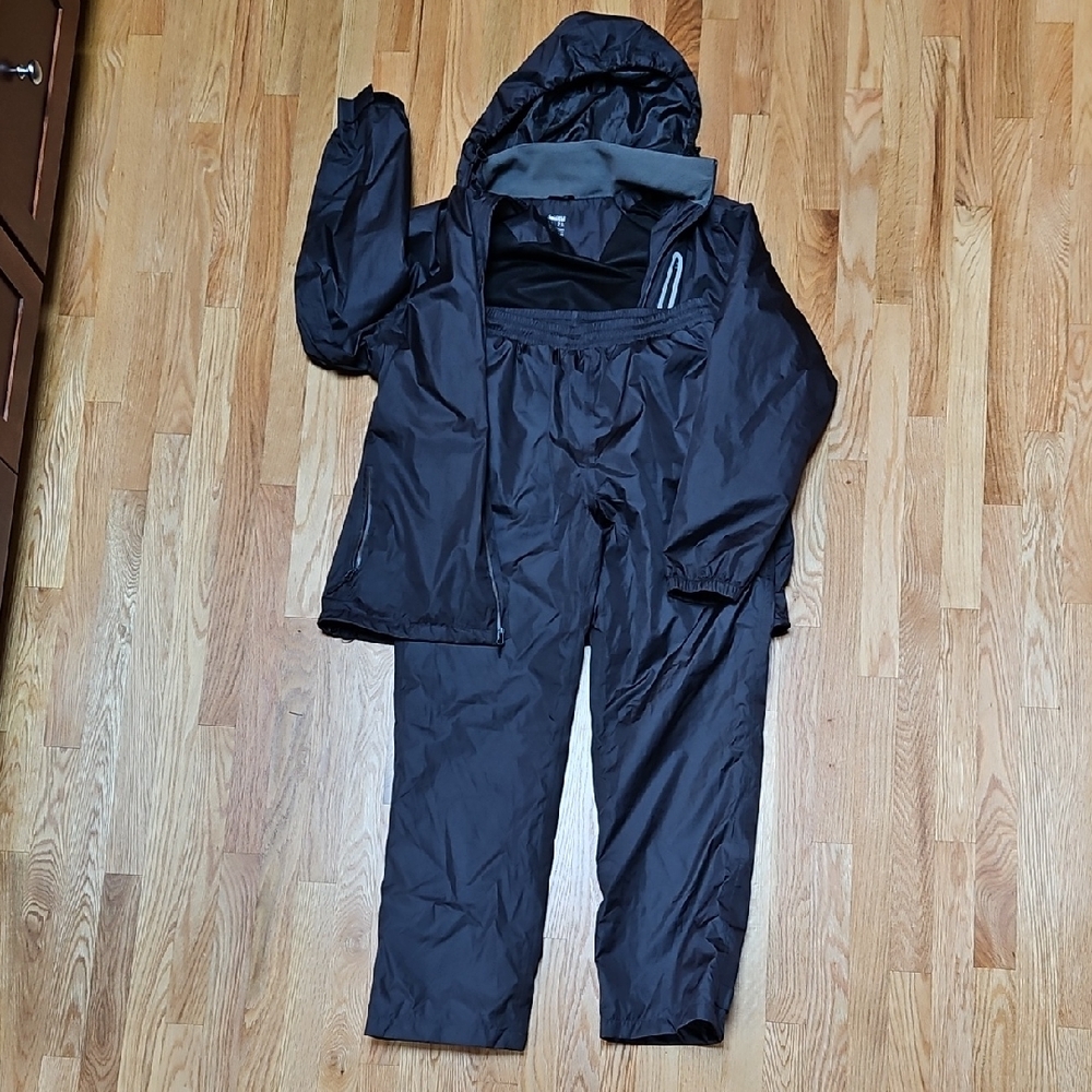 Men's Black Raincoat Set